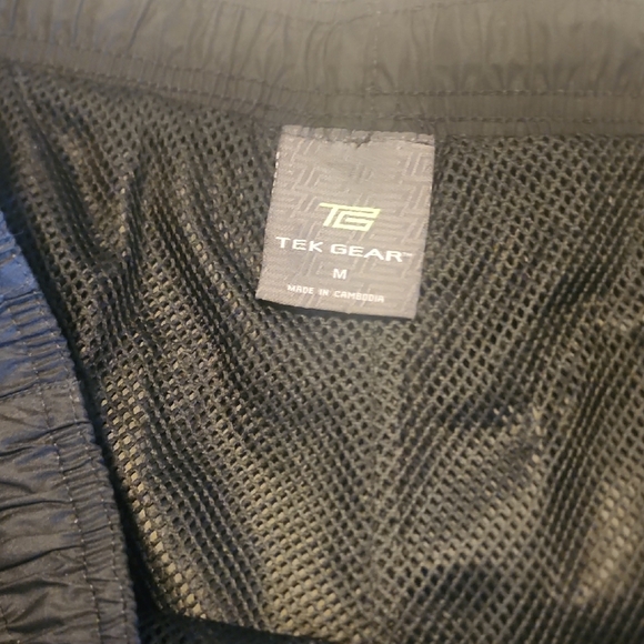 Tek Gear Black Mesh-Lined Pants - Picture 3 of 4